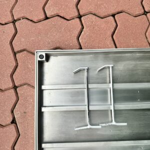 Nắp bể nước ngầm ngăn nước, ngăn mùi, Chịu lực. KT 80x80. EC4 80. Inox 304 DÀY 4.0 - 5.0 MM